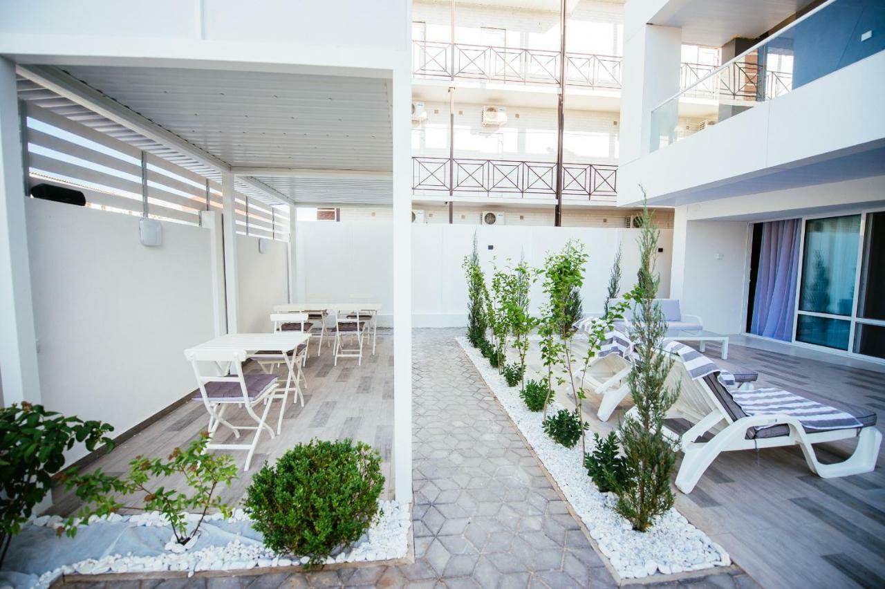 Hotel Zigzag à Zatoka Extérieur photo